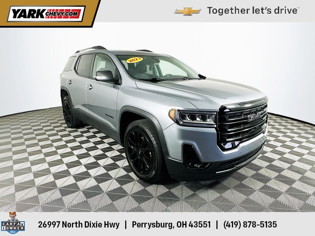 2023 GMC Acadia SLT FWD