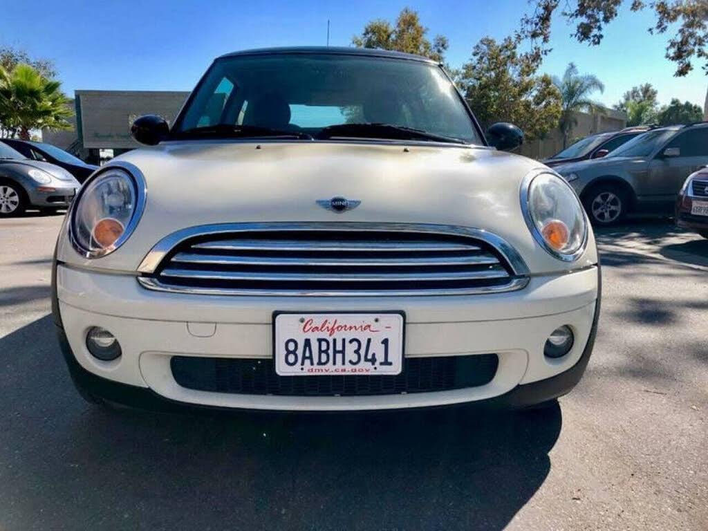 2010 MINI Cooper Base
