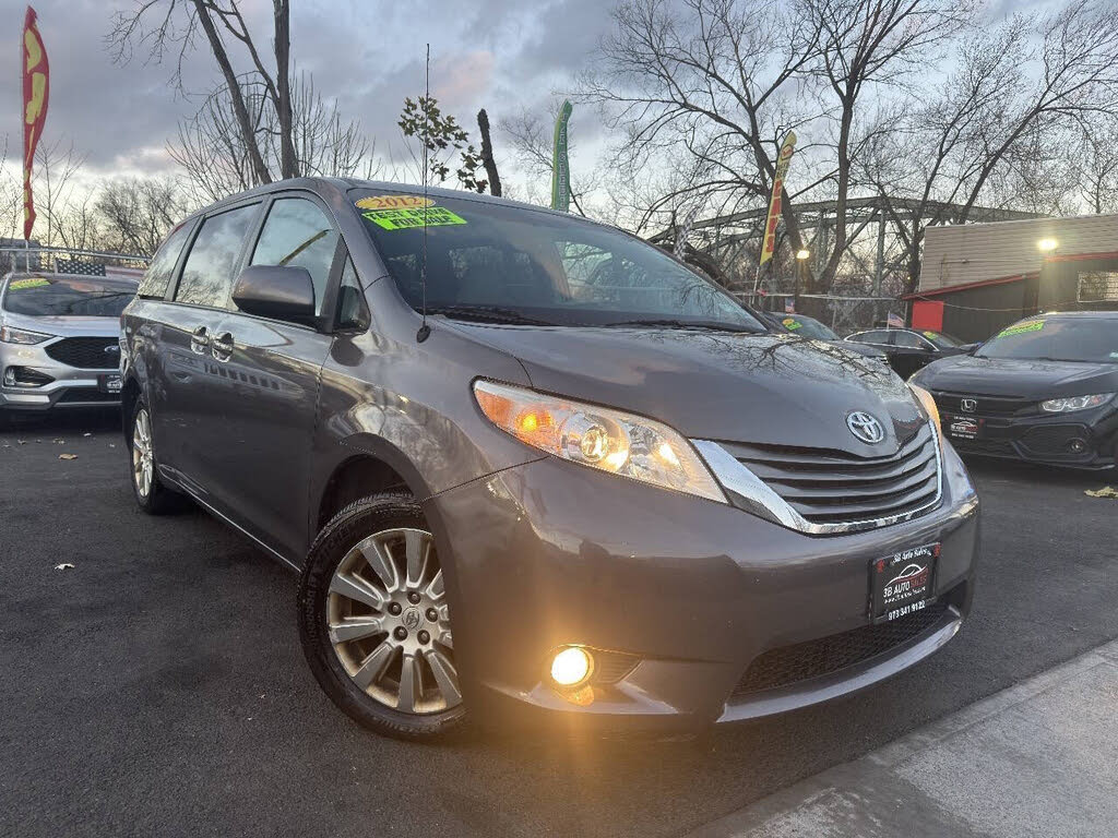 2012 Toyota Sienna XLE 7-Passenger