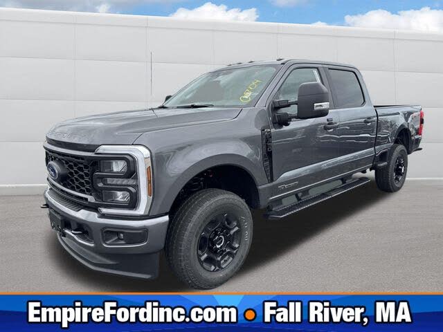 2026 Ford F-350 Super Duty XL Crew Cab 4WD