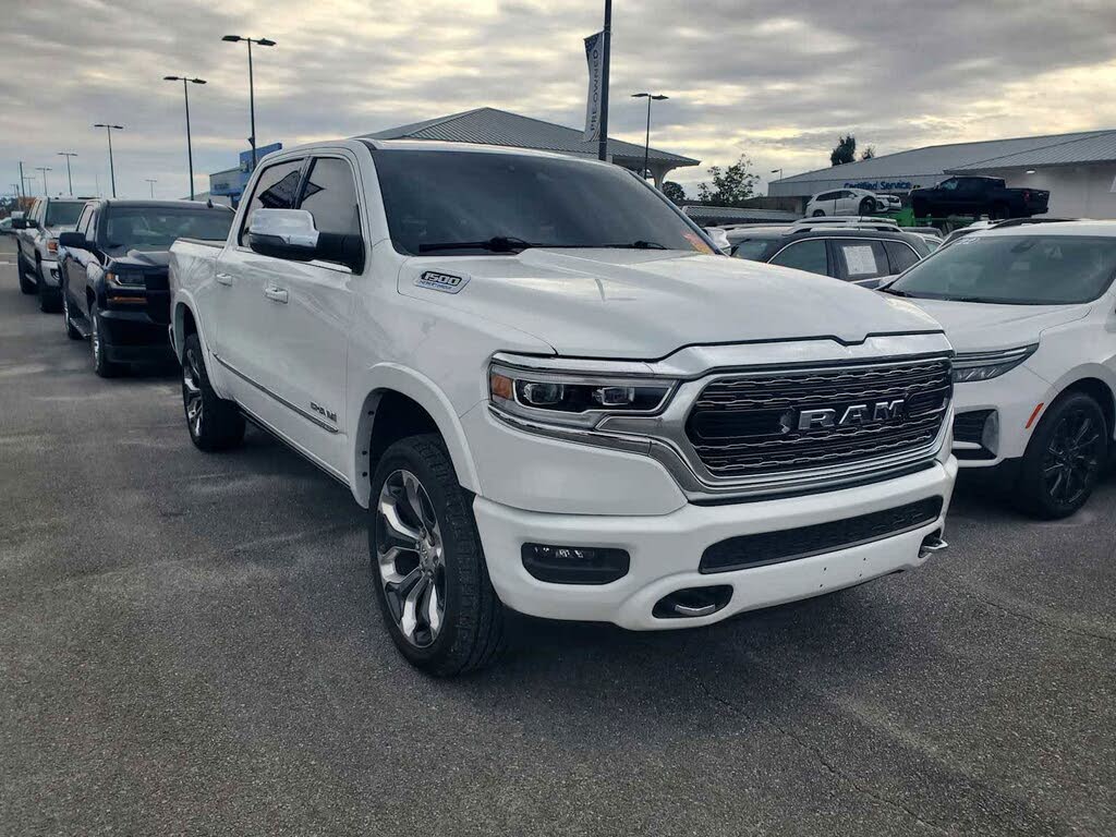 2023 RAM 1500 Limited Crew Cab 4WD