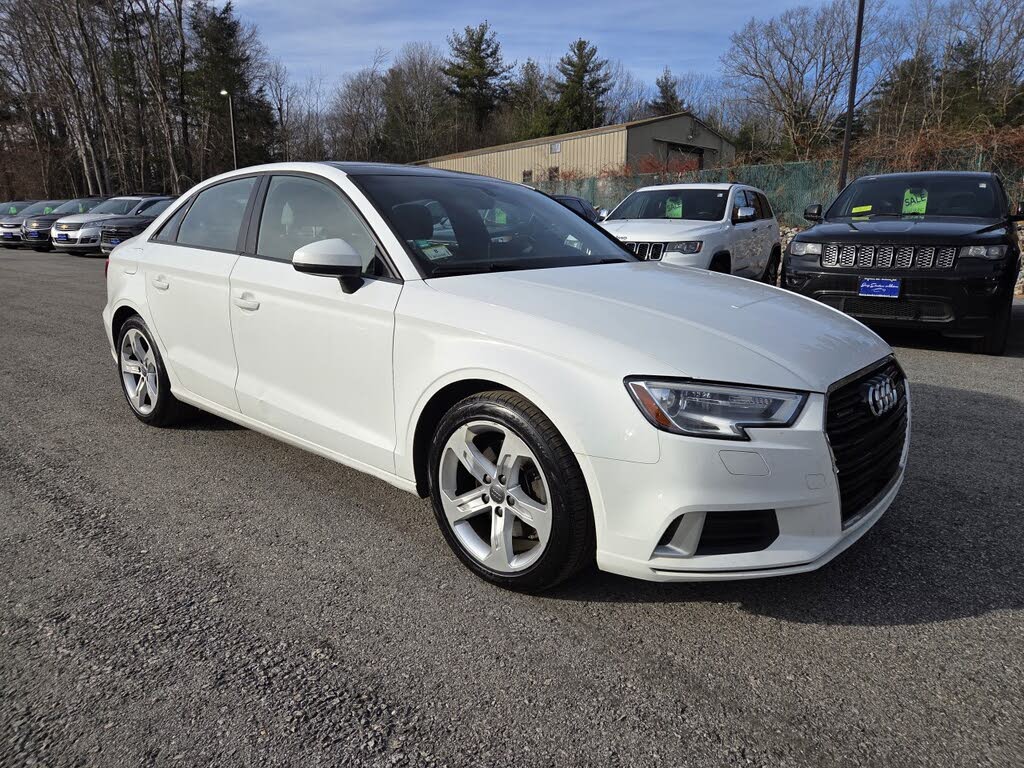 2017 Audi A3 2.0T quattro Premium Sedan AWD