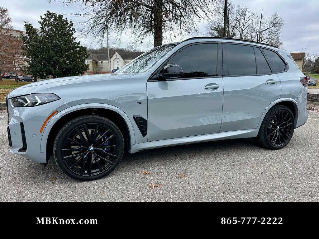 2025 BMW X5 M60i xDrive AWD