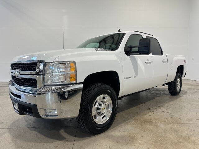 2008 Chevrolet Silverado 2500HD LTZ Crew Cab 4WD
