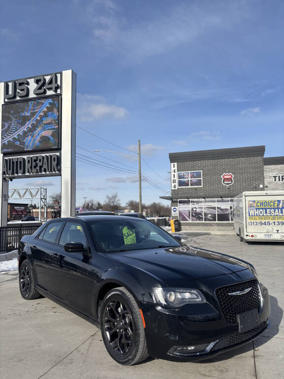 2019 Chrysler 300 S AWD