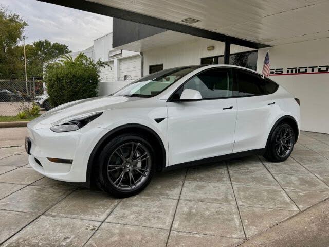 2024 Tesla Model Y Long Range AWD