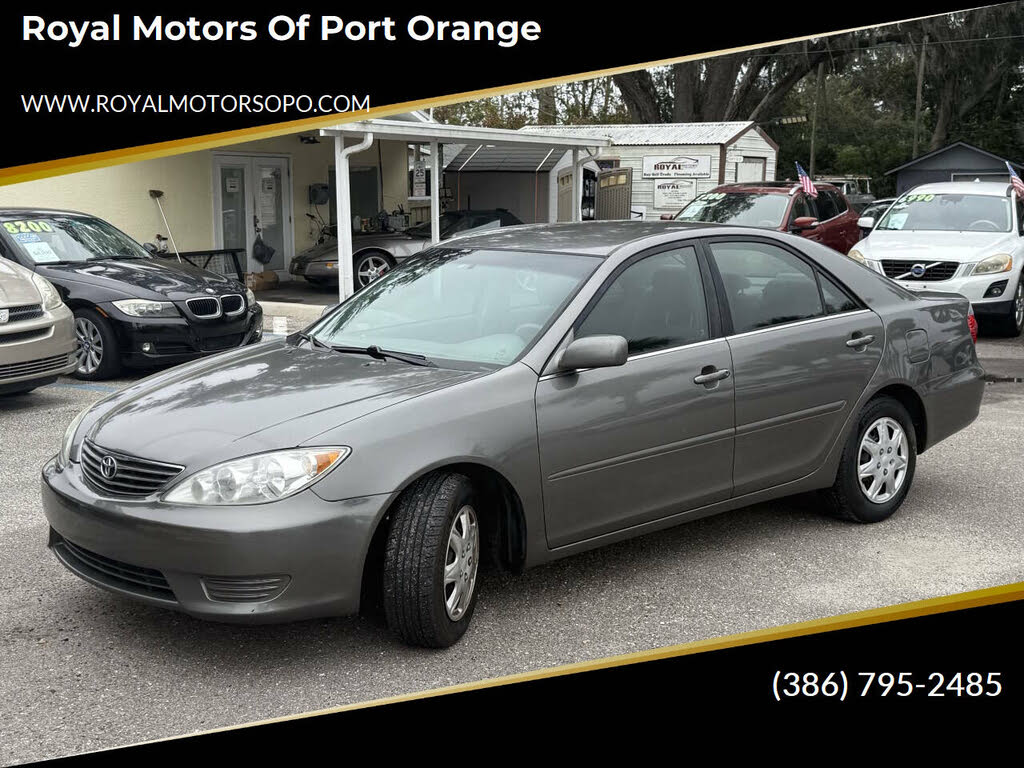 2005 Toyota Camry LE FWD