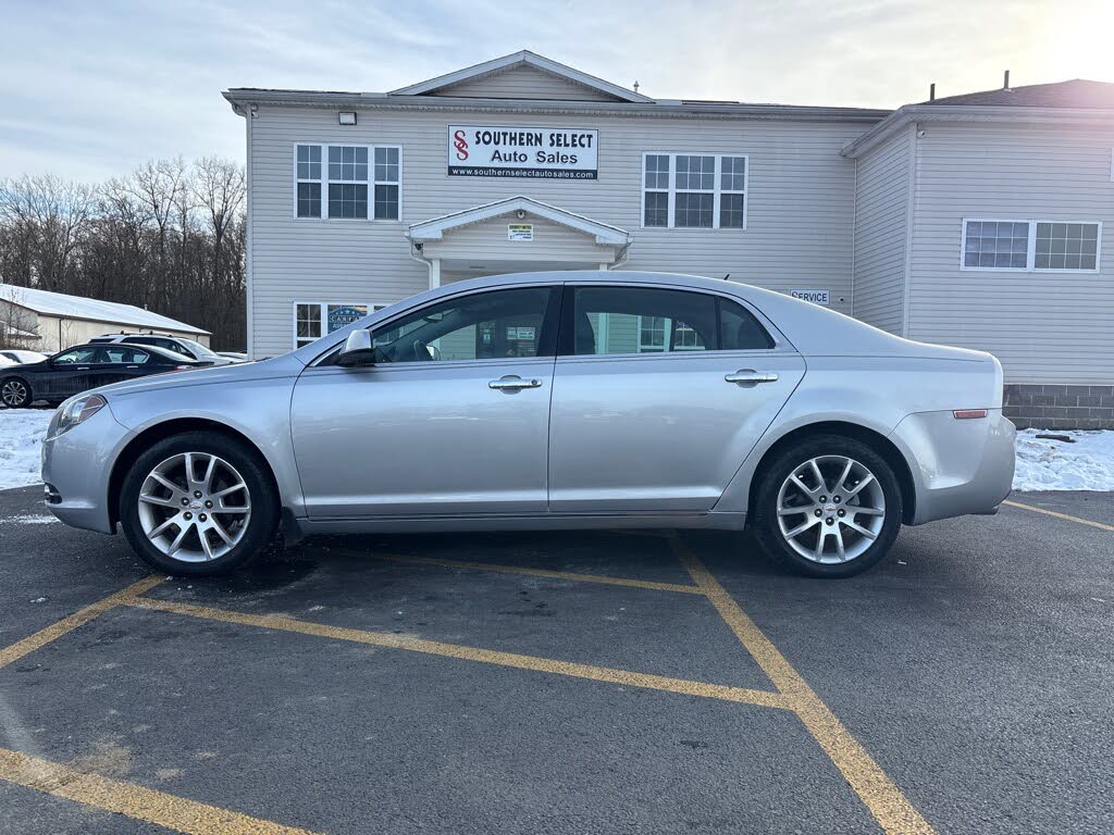 2011 Chevrolet Malibu LTZ FWD