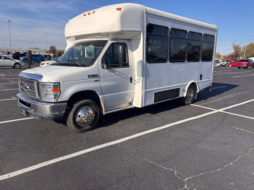 2012 Ford E-Series Chassis E-350 SD Cutaway 158 DRW RWD