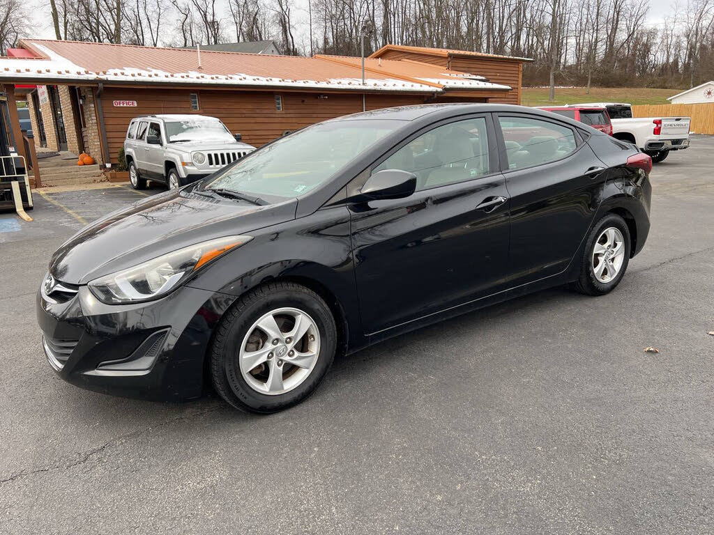 2015 Hyundai Elantra SE FWD
