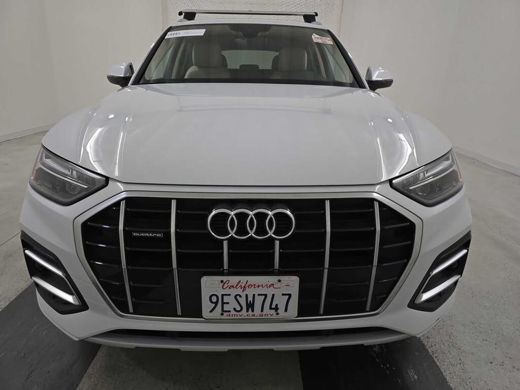 2023 Audi Q5 quattro Premium 40 TFSI