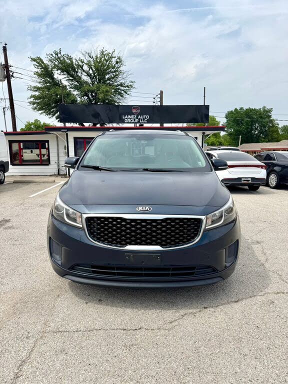 2015 Kia Sedona LX