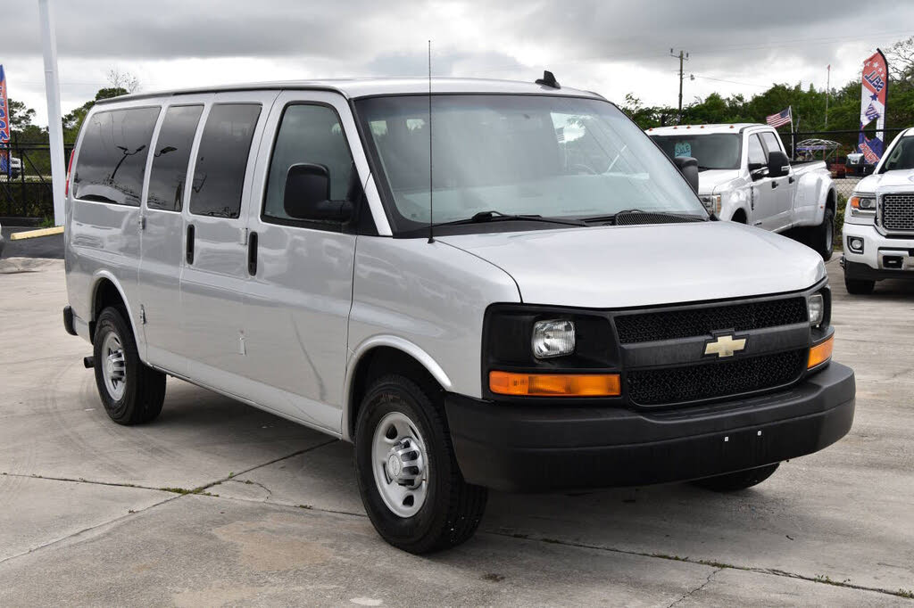 2016 Chevrolet Express 2500 LS RWD