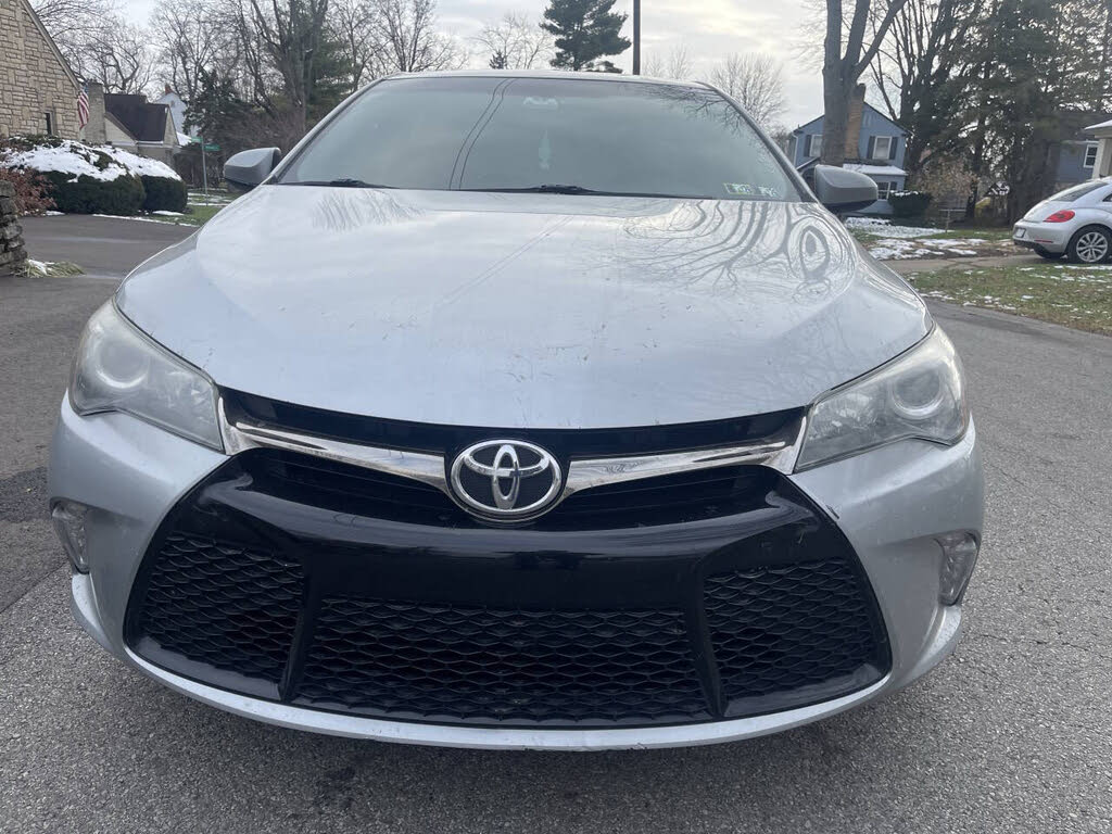 2016 Toyota Camry XSE