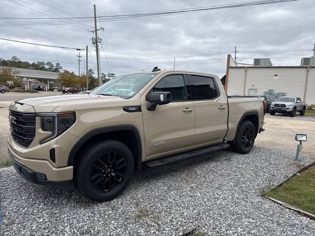 2022 GMC Sierra 1500 Elevation Crew Cab 4WD
