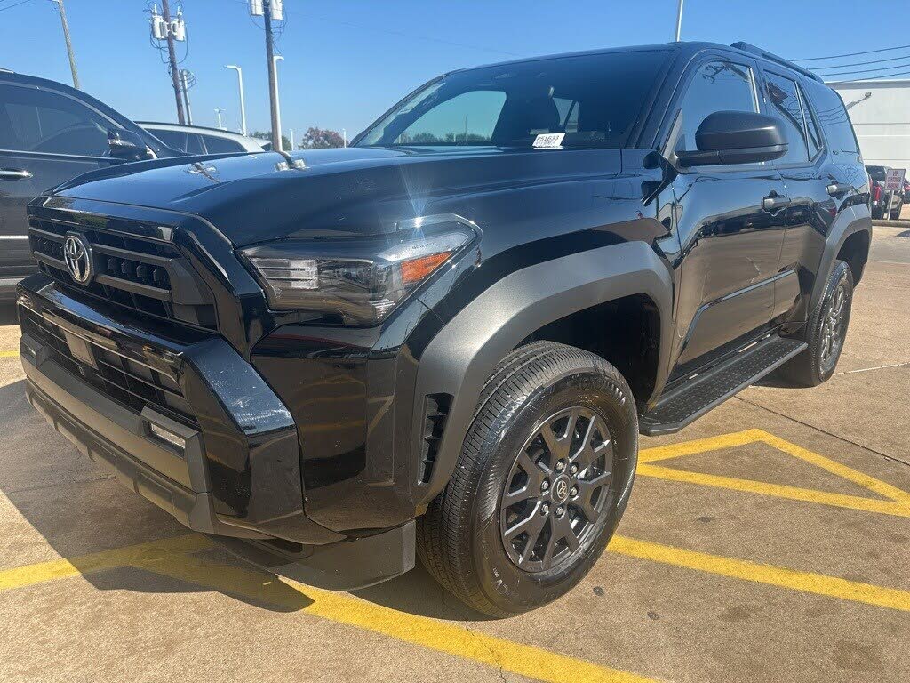 2025 Toyota 4Runner SR5 4WD