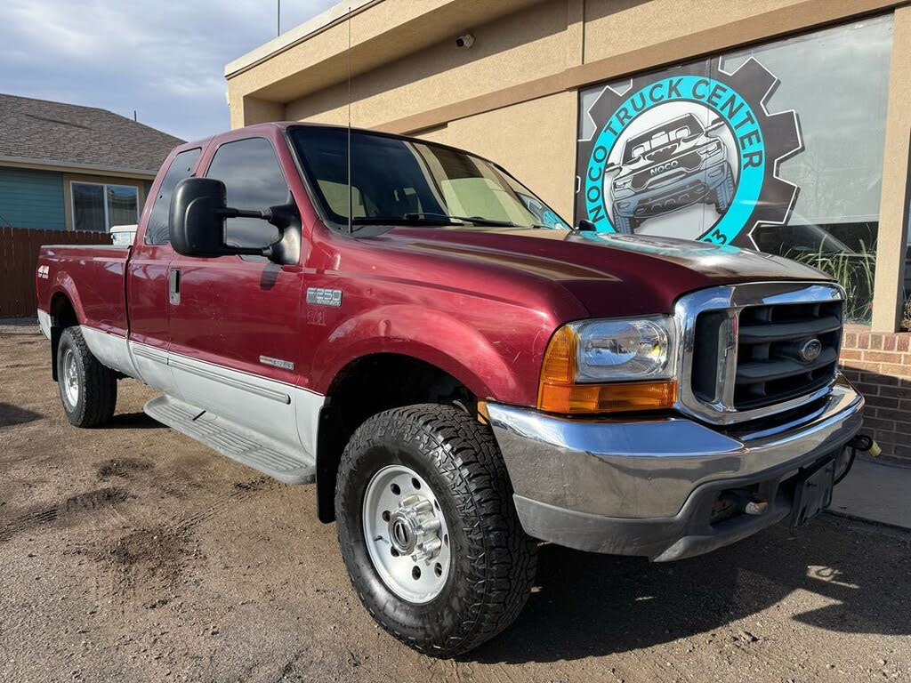 1999 Ford F-250 Super Duty XLT 4WD Extended Cab SB