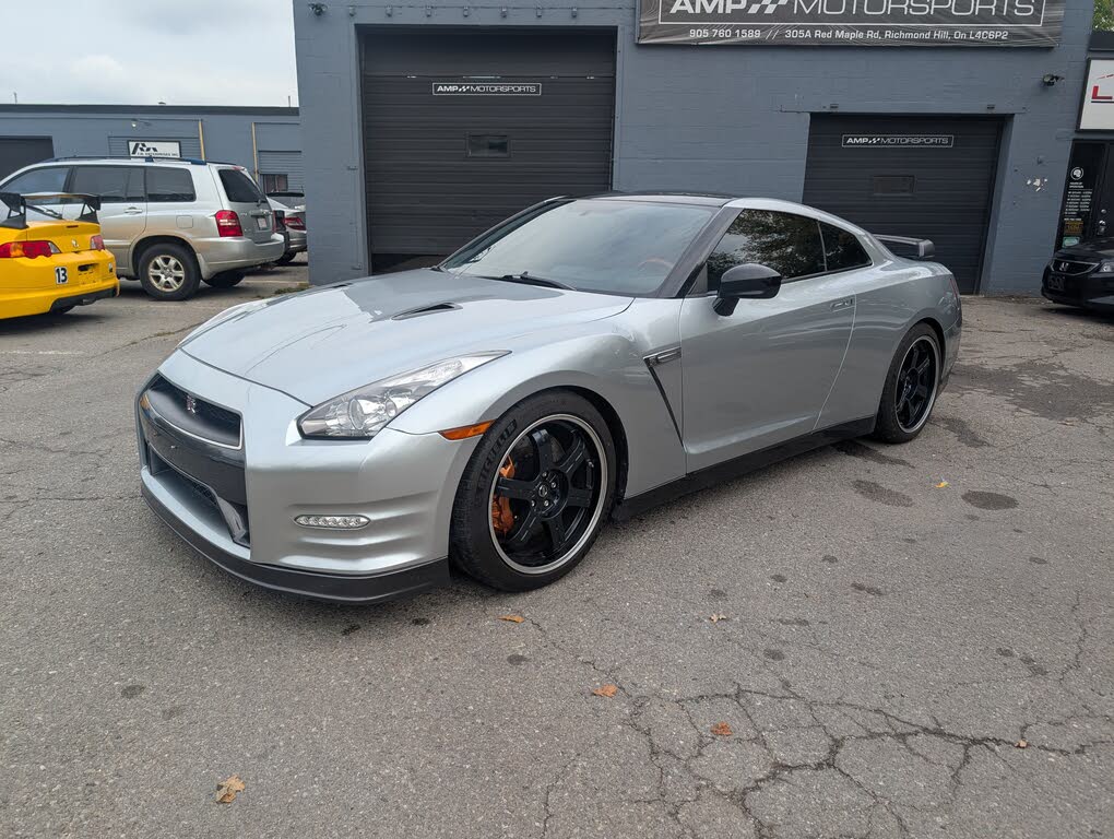 2014 Nissan GT-R Premium