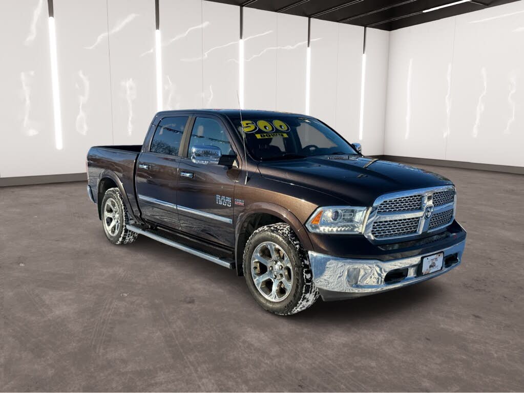 2016 RAM 1500 Laramie Crew Cab 4WD