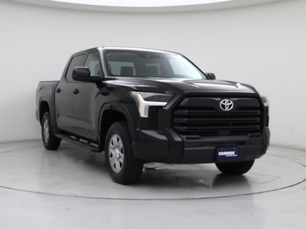 2024 Toyota Tundra SR CrewMax Cab 4WD