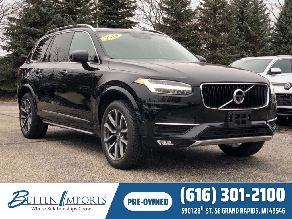 2018 Volvo XC90 T5 Momentum 7-Passenger AWD