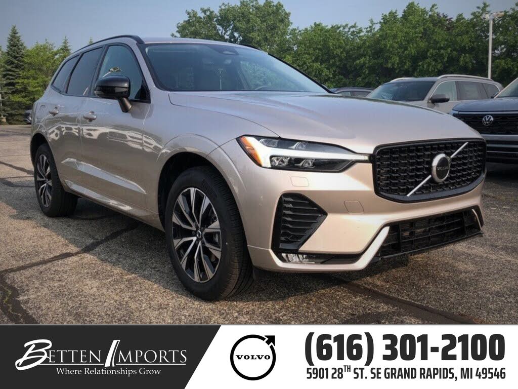 2025 Volvo XC60 B5 Core Dark Theme AWD