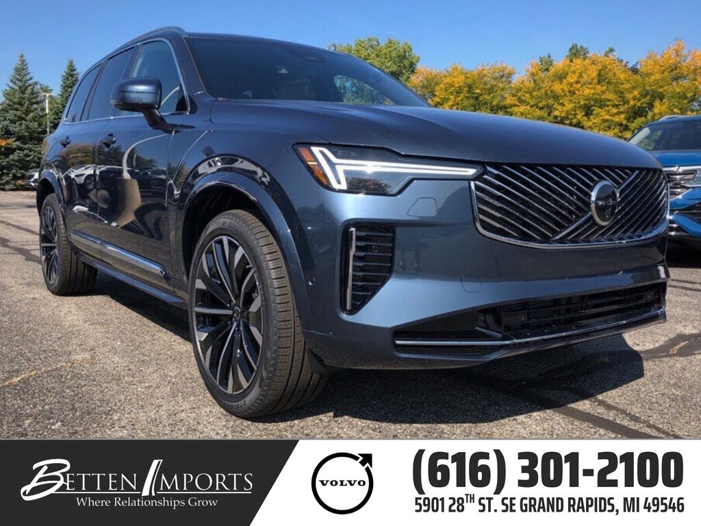 2026 Volvo XC90 B6 Plus 7-Passenger AWD