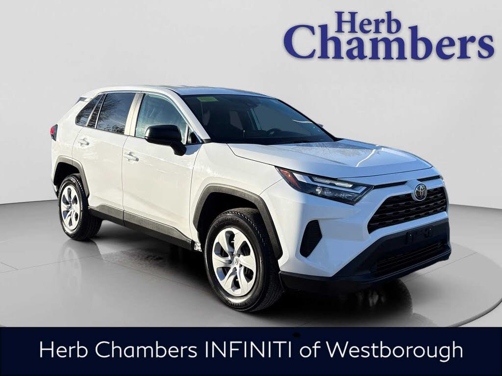 2025 Toyota RAV4 LE AWD