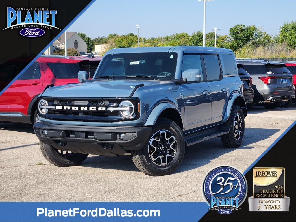 2025 Ford Bronco Outer Banks 4-Door 4WD