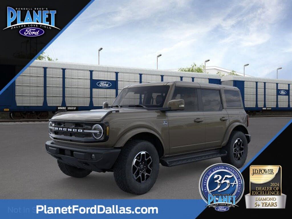 2025 Ford Bronco Outer Banks 4-Door 4WD