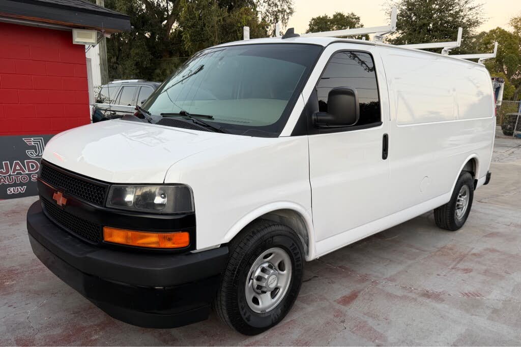 2018 Chevrolet Express Cargo 2500 RWD