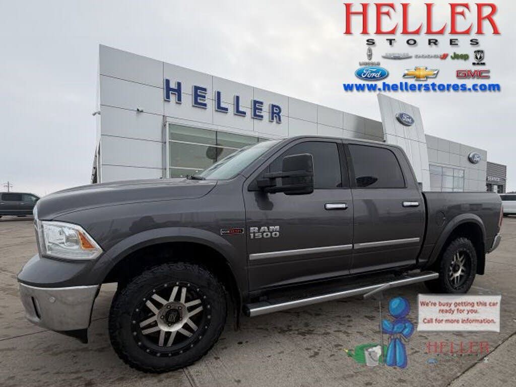2015 RAM 1500 Laramie Crew Cab 4WD