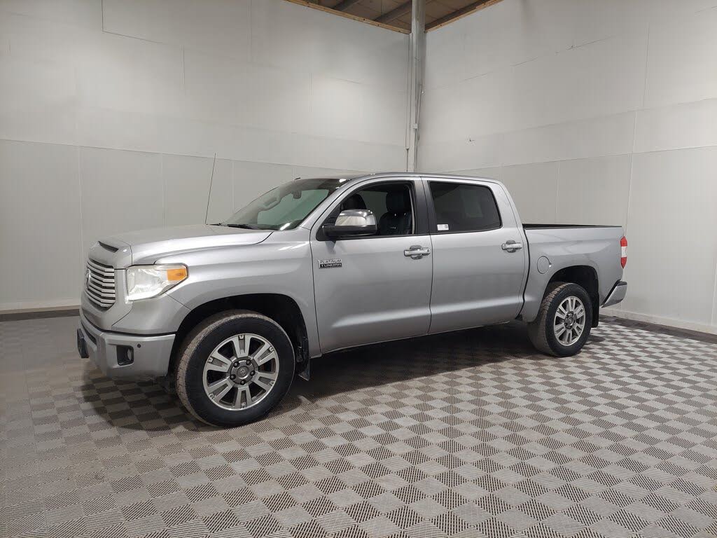 2016 Toyota Tundra Platinum CrewMax 5.7L 4WD