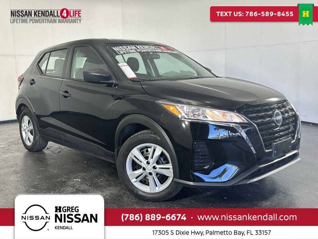 2022 Nissan Kicks S FWD