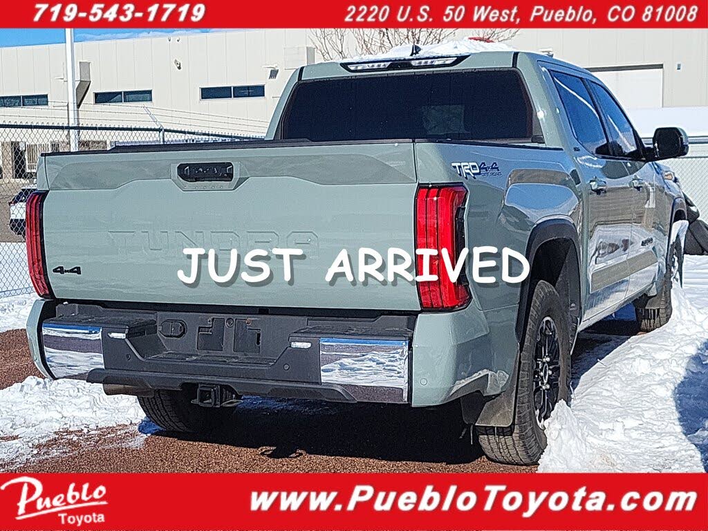 2024 Toyota Tundra SR5 CrewMax Cab 4WD