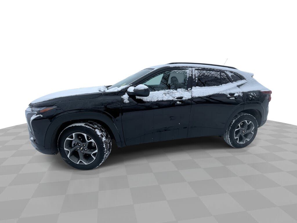 2025 Chevrolet Trax LT FWD