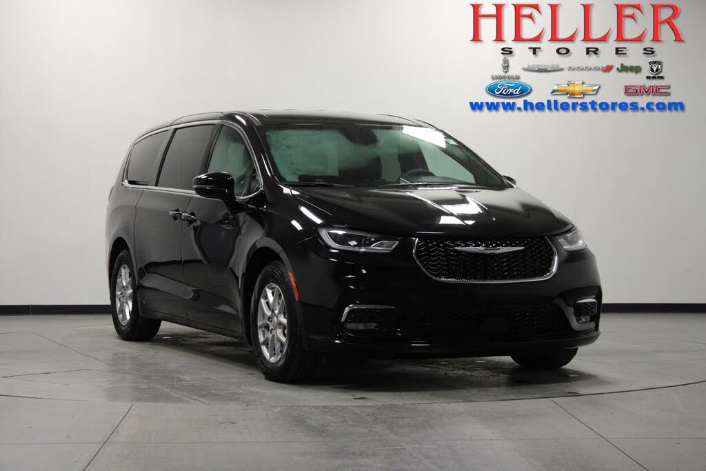 2025 Chrysler Pacifica Select FWD