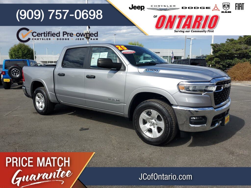 2025 RAM 1500 Big Horn Crew Cab 4WD