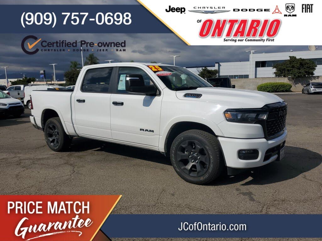 2025 RAM 1500 Big Horn Crew Cab 4WD