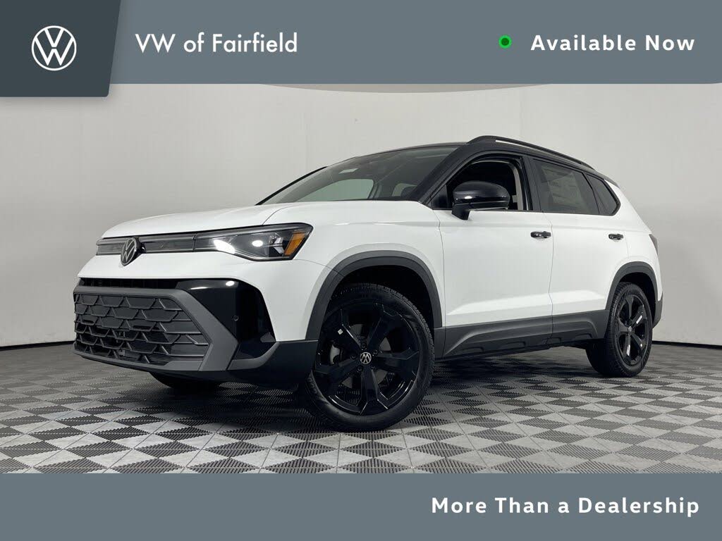 2025 Volkswagen Taos SE Black 4Motion