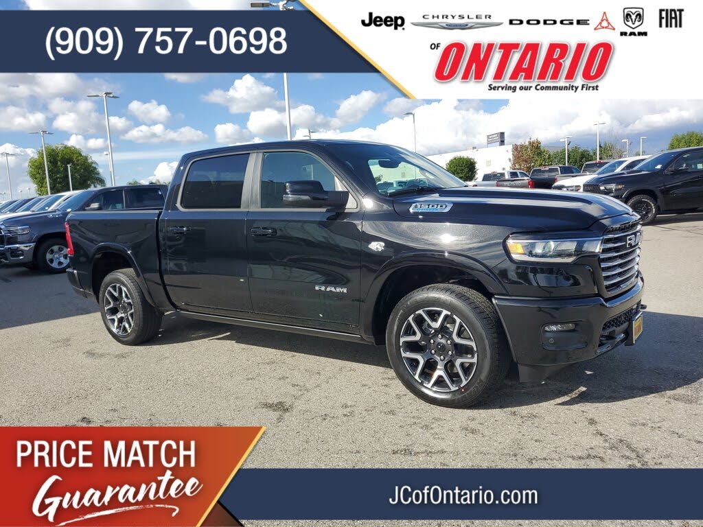 2026 RAM 1500 Laramie Crew Cab 4WD