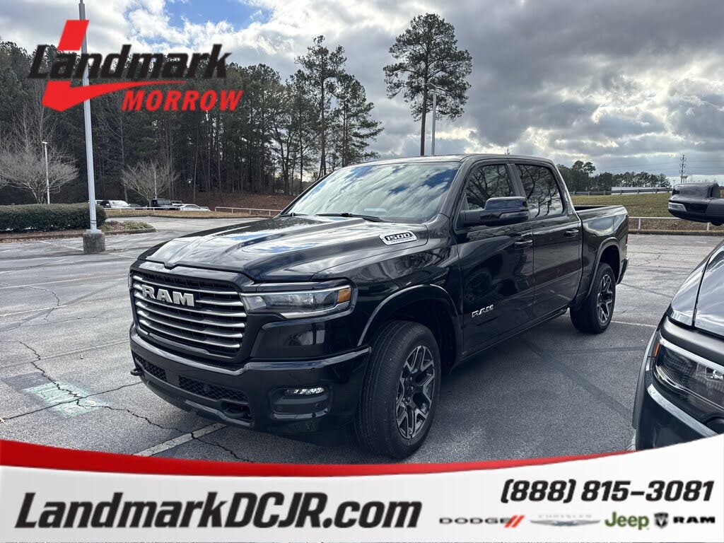 2026 RAM 1500 Laramie Crew Cab 4WD