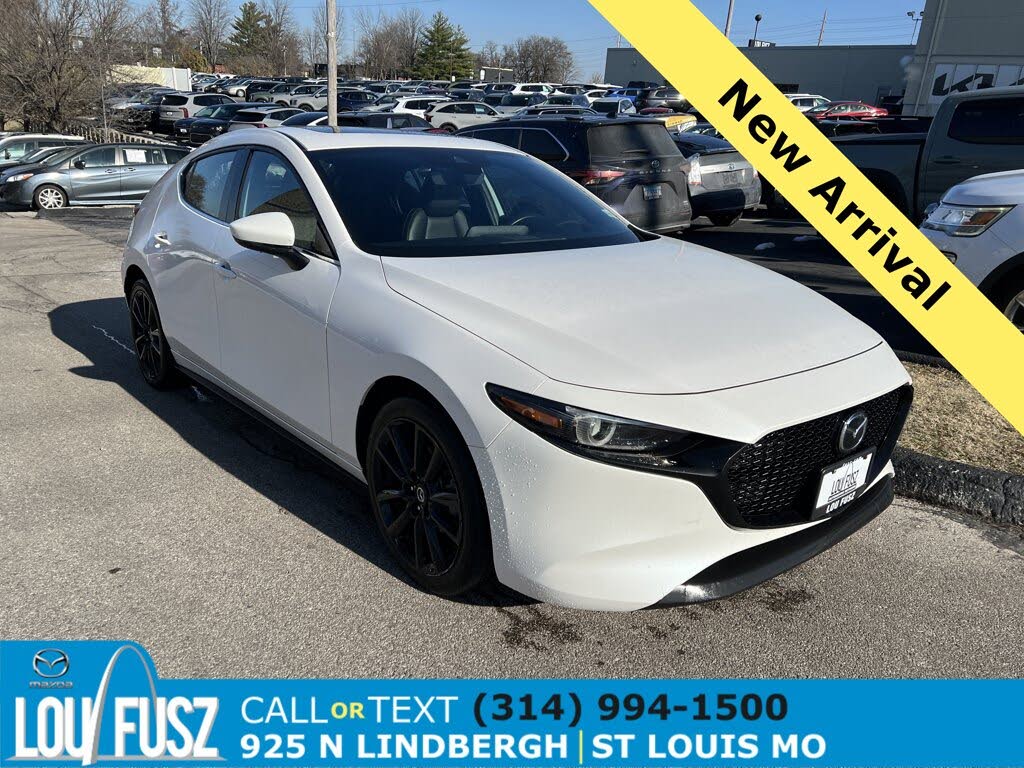 2022 Mazda MAZDA3 Premium Hatchback FWD