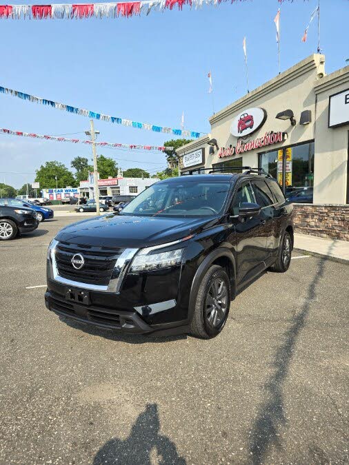 2022 Nissan Pathfinder SV 4WD