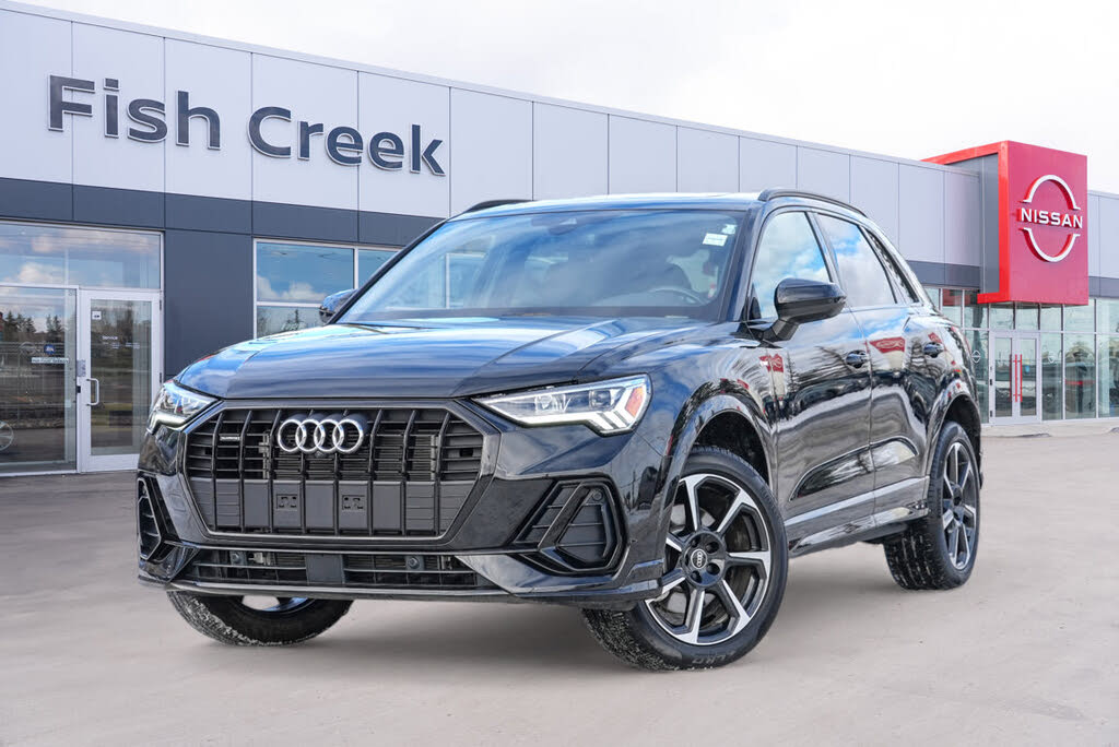 2023 Audi Q3 quattro Technik 45 TFSI