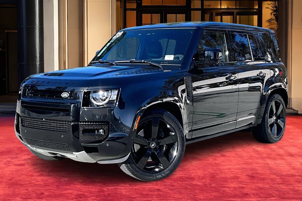 2023 Land Rover Defender 110 V8 AWD