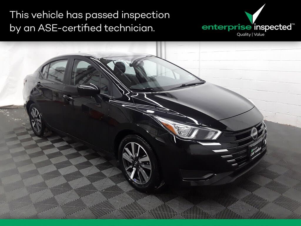 2023 Nissan Versa SV FWD