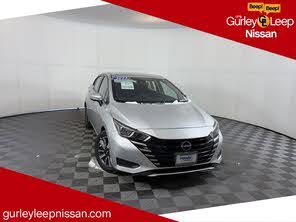 Nissan Versa SV FWD