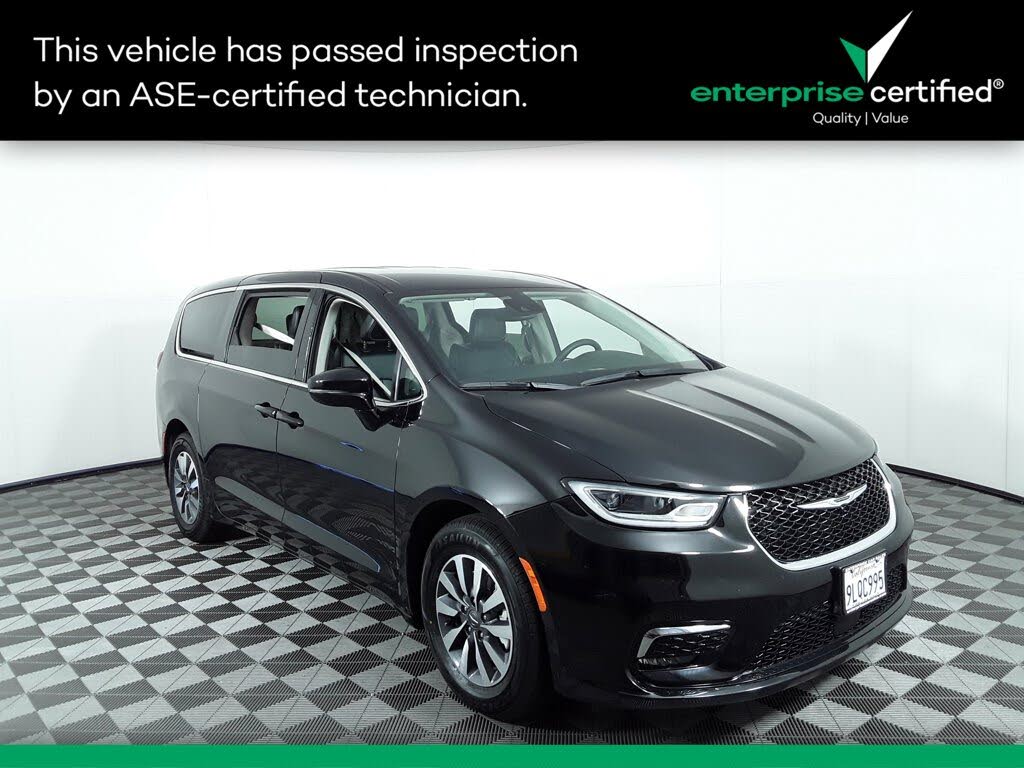 2024 Chrysler Pacifica Hybrid Select FWD