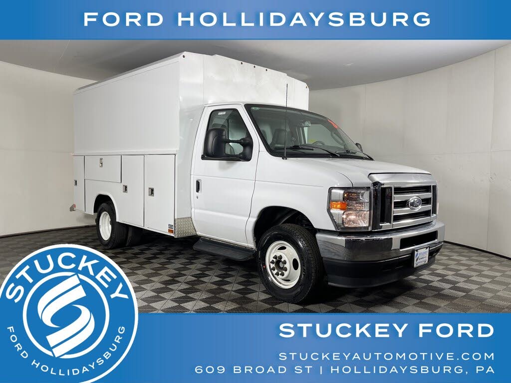 2024 Ford E-Series Chassis E-350 SD Cutaway SB RWD